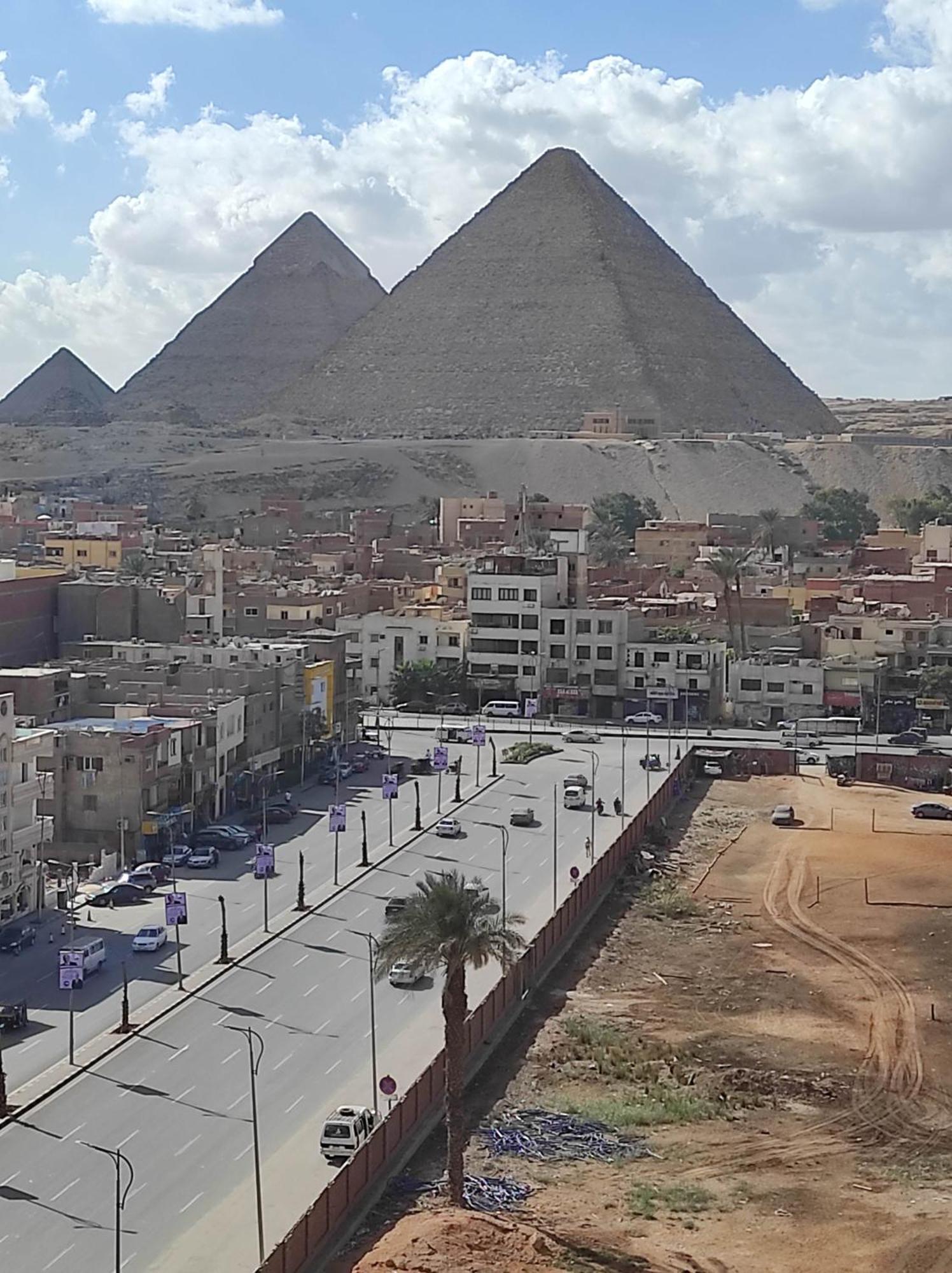 Pyramids View Suite/Vista Piramidi Cairo Exterior photo
